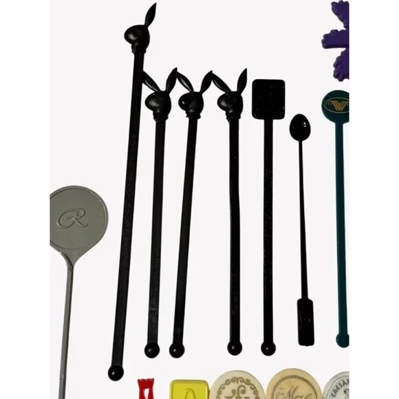 Vintage Lot of 35 Swizzle Sticks Braniff Playboy Tampa Jai Alai Skeleton Keys - Picture 3 of 12